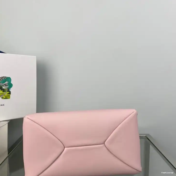 Fashionrepsfam ru 2209YZ0058 Prada Bag 0527